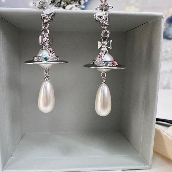 Vivienne Westwood Silver and White Earrings - Picture 1 of 4